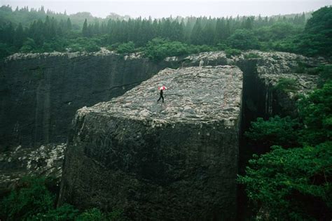  羊山！歴史と自然が織りなす壮麗な景色！